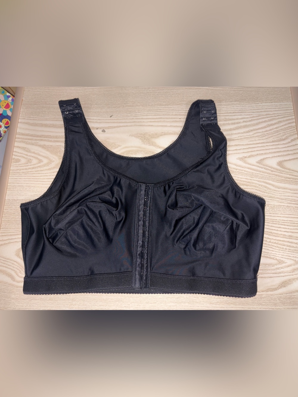 Front-Closure Wireless Full-Coverage Black Bralette